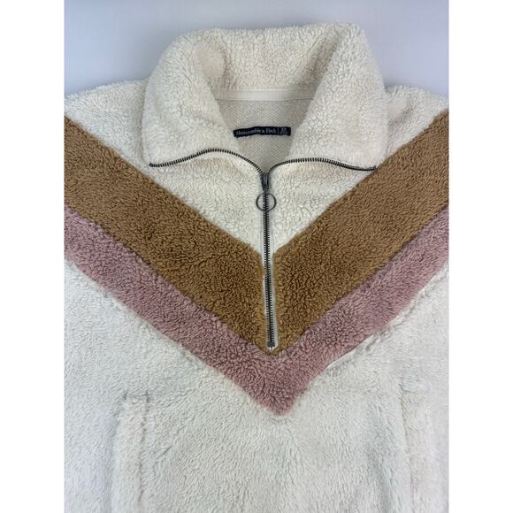 Abercrombie and Fitch Size XS Nordic Fleece Kangaroo Chevron Coat Zip Oversized - Picture 4 of 9
